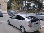 Toyota Prius-11