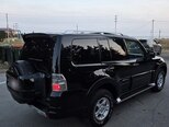 Mitsubishi Pajero-3