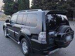 Mitsubishi Pajero-10