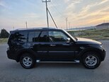 Mitsubishi Pajero-18