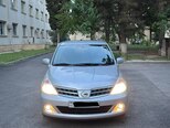 Nissan Tiida-1