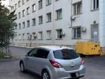 Nissan Tiida-3