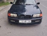 BMW 320-1