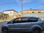 Ford S-MAX-4