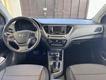 Hyundai Accent-6