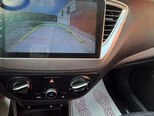 Hyundai Accent-17