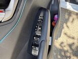 Hyundai Accent-11