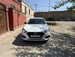 Hyundai Accent-1