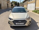 Hyundai Elantra-3