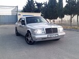 Mercedes 230 E-3
