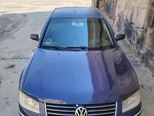 Volkswagen Passat-1
