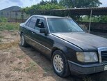 Mercedes 200 D-16