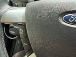 Ford Transit-17