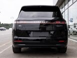 Lynk & Co 900-9