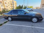 Mercedes E 240-8