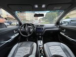 Kia Rio-7