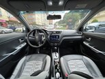 Kia Rio-5
