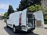 Ford Transit-7