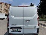Ford Transit-11