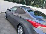 Hyundai Elantra-3
