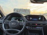 Hyundai Sonata-12