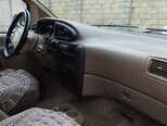 Ford Aerostar-8