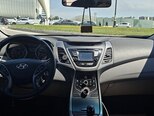 Hyundai Elantra-8