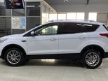 Ford Kuga-7