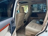 Toyota Land Cruiser-8