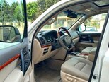 Toyota Land Cruiser-10
