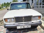 LADA (VAZ) 2107-1