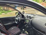 Nissan March-5