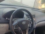 Hyundai Accent-8