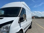 Ford Transit-5