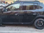 Renault Sandero Stepway-3