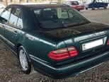 Mercedes E 240-10