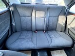 Mercedes E 240-13