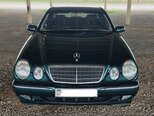 Mercedes E 240-1