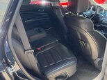 Kia Sorento-8