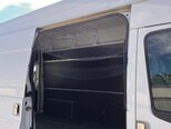 Ford Transit-15