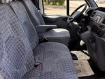 Ford Transit-16