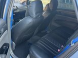 Toyota Prius-12