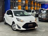 Toyota Aqua-5