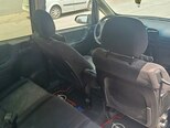 Opel Zafira-9