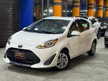 Toyota Aqua-8