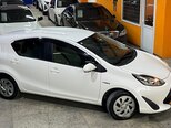 Toyota Aqua-7