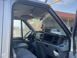 Ford Transit-5