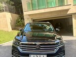 Volkswagen Touareg-1