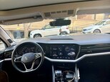Volkswagen Touareg-3