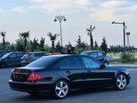 Mercedes E 220-22